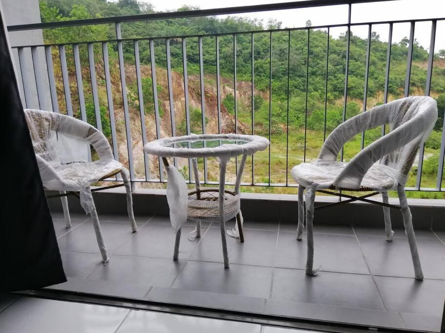 H&H Lovely Homestay In Nilai Exterior photo